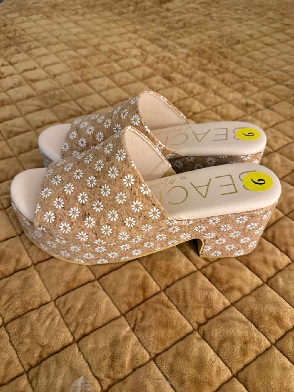 Daisy-Embellished Cork Slide Mules in Tan - Picture 2 of 4